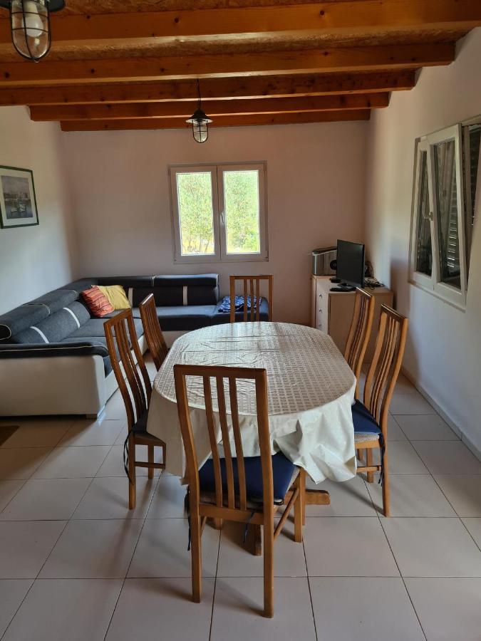 Kuca Za Odmor Buba, Otok Zut Villa Pristanisce Kültér fotó