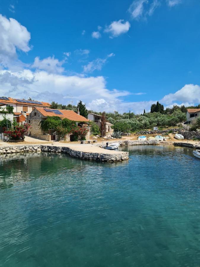 Kuca Za Odmor Buba, Otok Zut Villa Pristanisce Kültér fotó