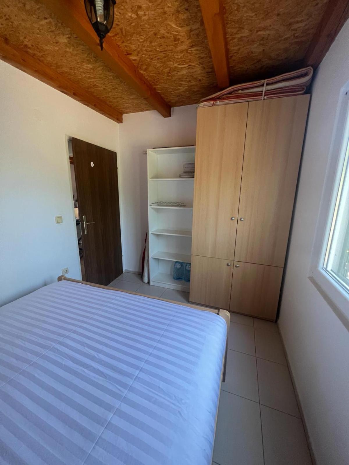 Kuca Za Odmor Buba, Otok Zut Villa Pristanisce Kültér fotó